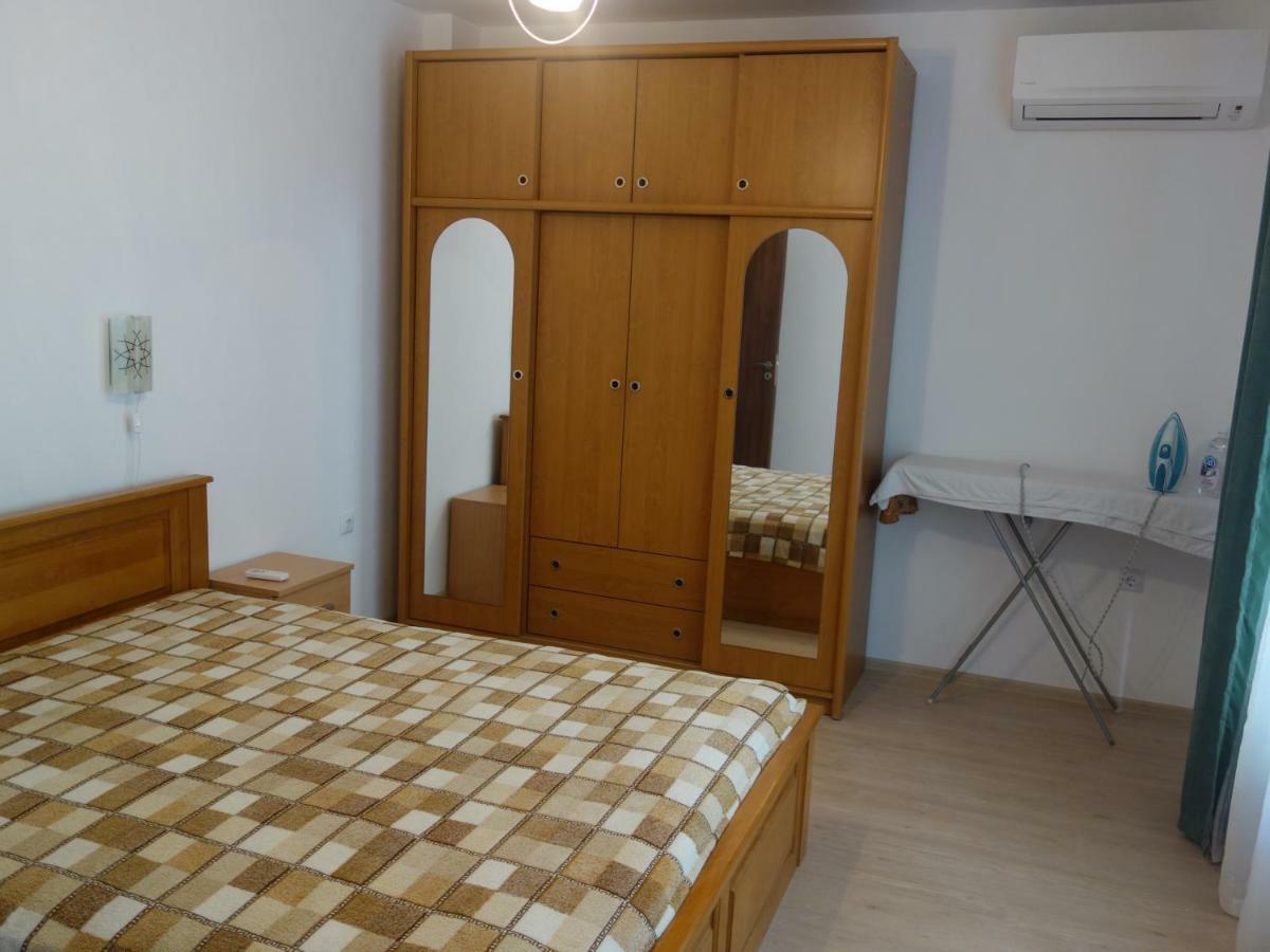 Sea Garden Marina 2 Apartment Varna Dış mekan fotoğraf