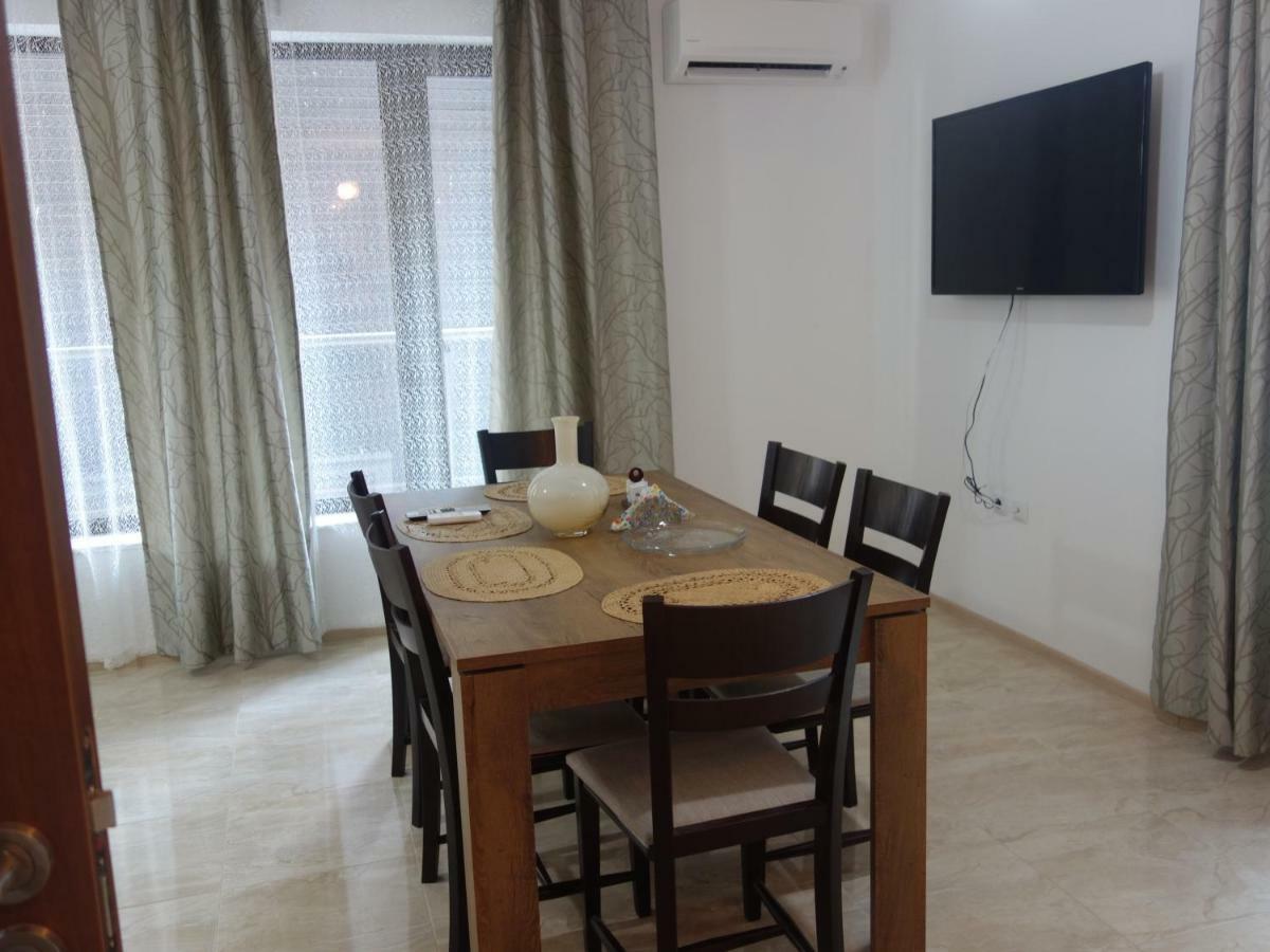 Sea Garden Marina 2 Apartment Varna Dış mekan fotoğraf